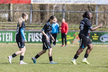 Bild 63 - wBJ VfL Pinneberg - Waldd�rfer SV : Ergebnis: 5:0